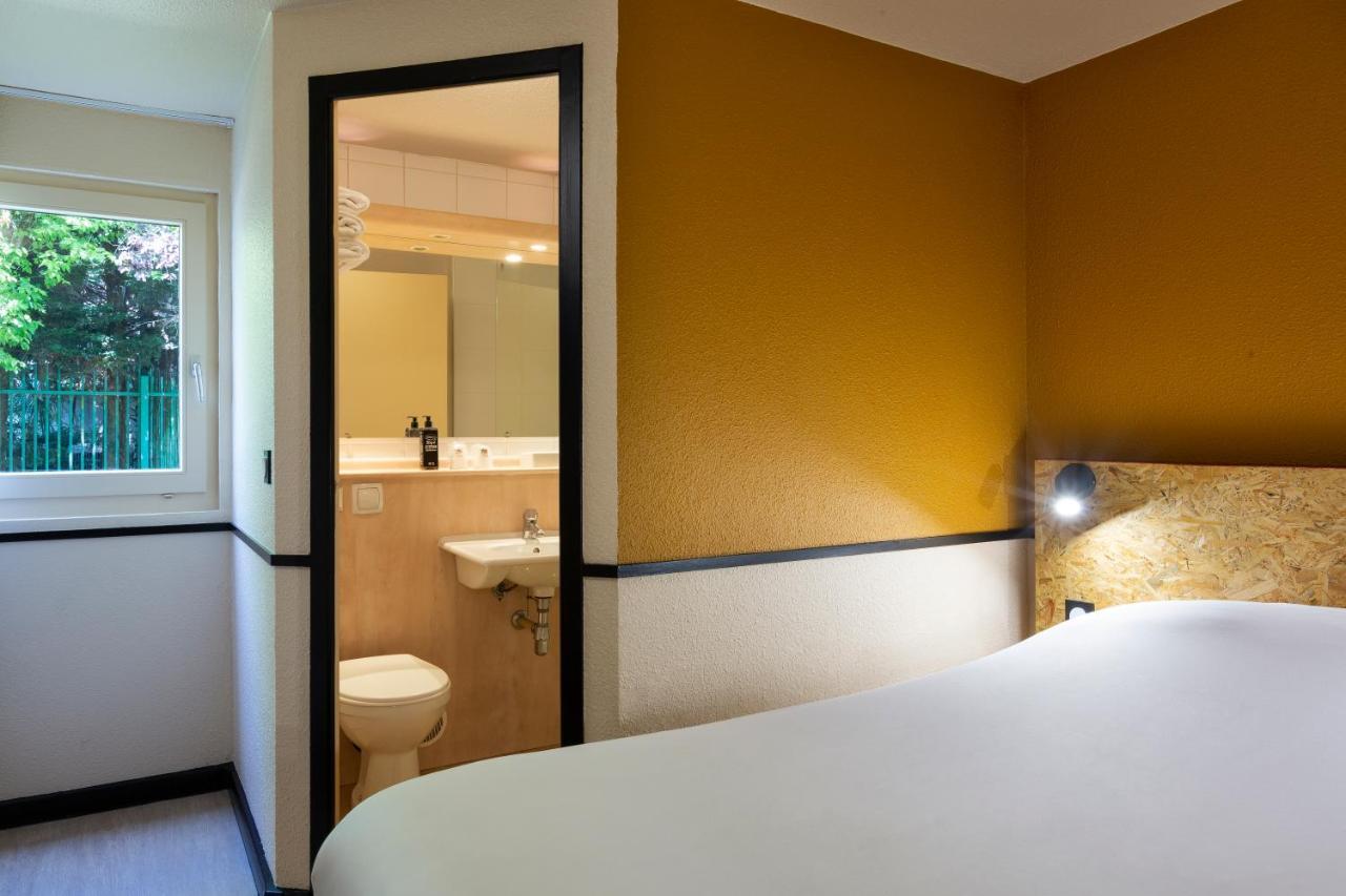 Greet Hotel Villeneuve La Garenne - Renove Luaran gambar