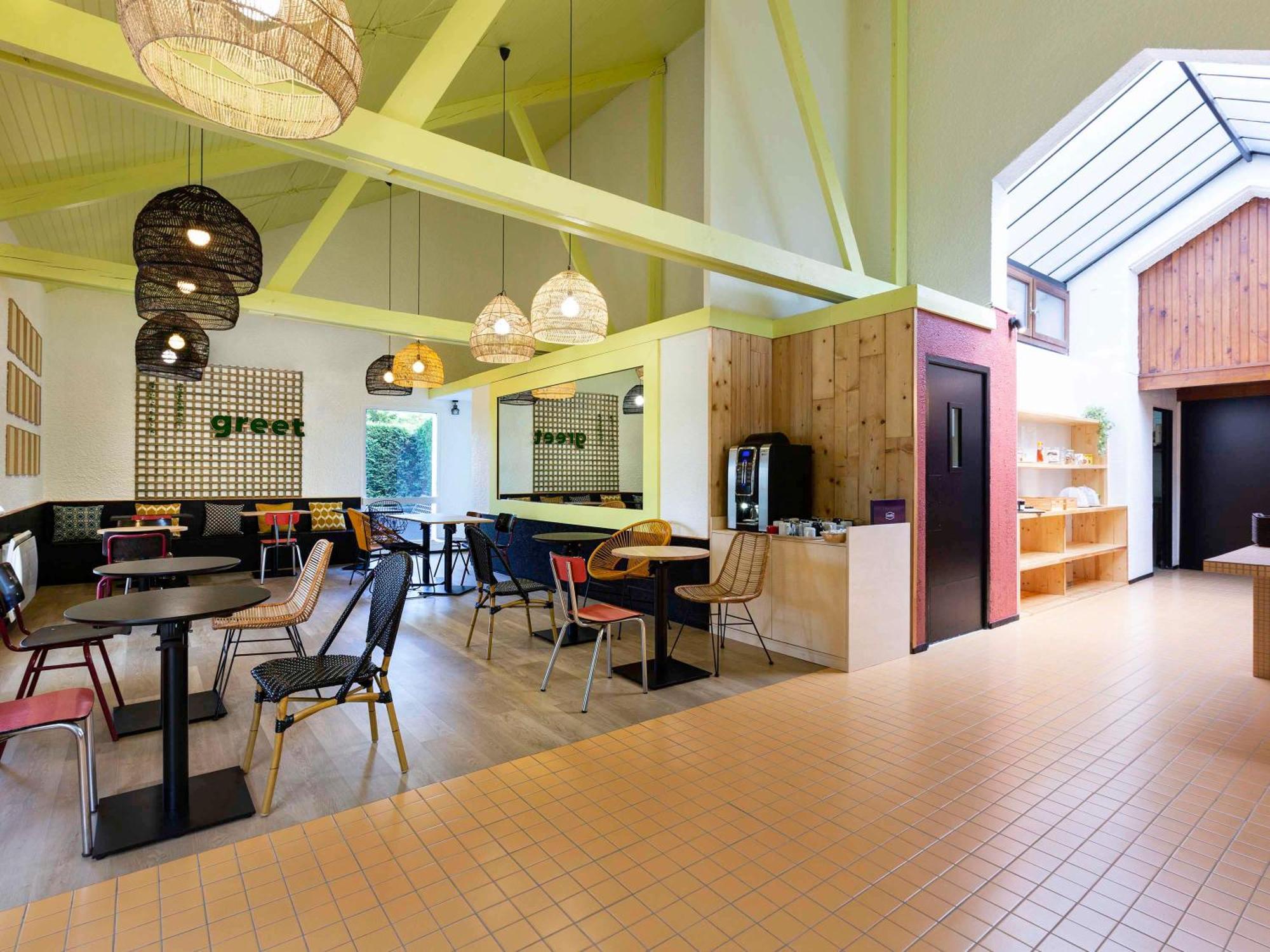 Greet Hotel Villeneuve La Garenne - Renove Luaran gambar