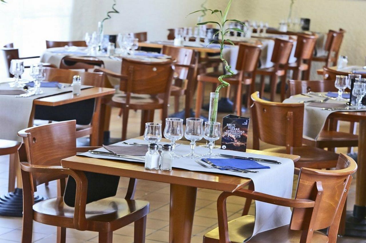 Greet Hotel Villeneuve La Garenne - Renove Luaran gambar
